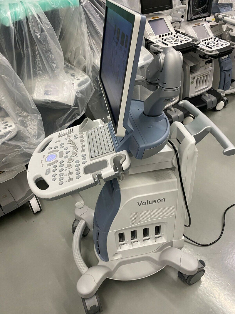 Load image into Gallery viewer, GE Voluson S8 BT18 HD Live Ultrasound System with RAB6-Rs Probe