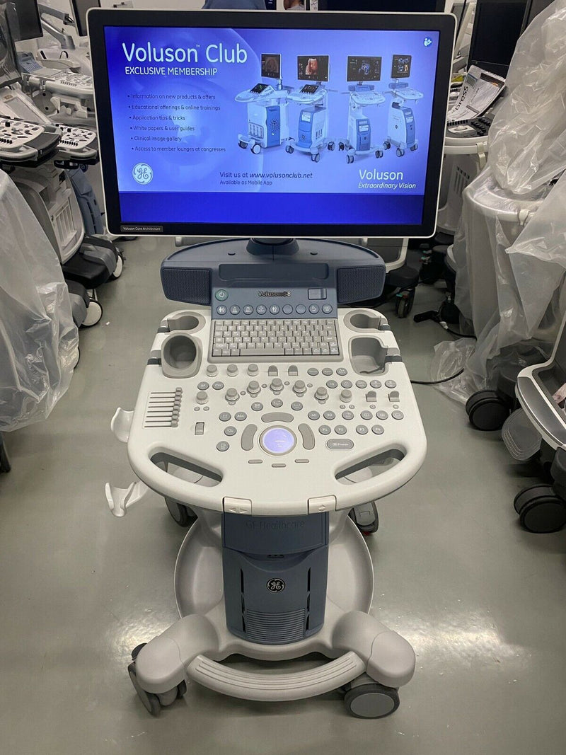 Load image into Gallery viewer, GE Voluson S8 BT18 HD Live Ultrasound System with RAB6-Rs Probe