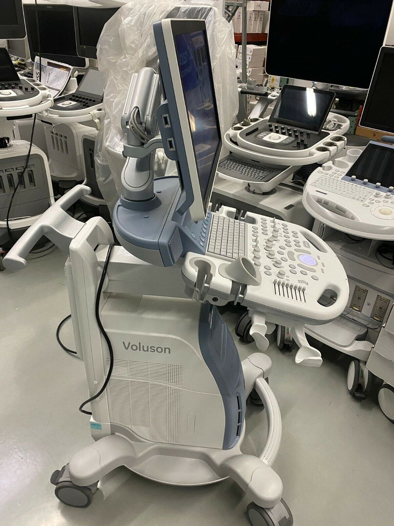 Load image into Gallery viewer, GE Voluson S8 BT18 HD Live Ultrasound System with RAB6-Rs Probe