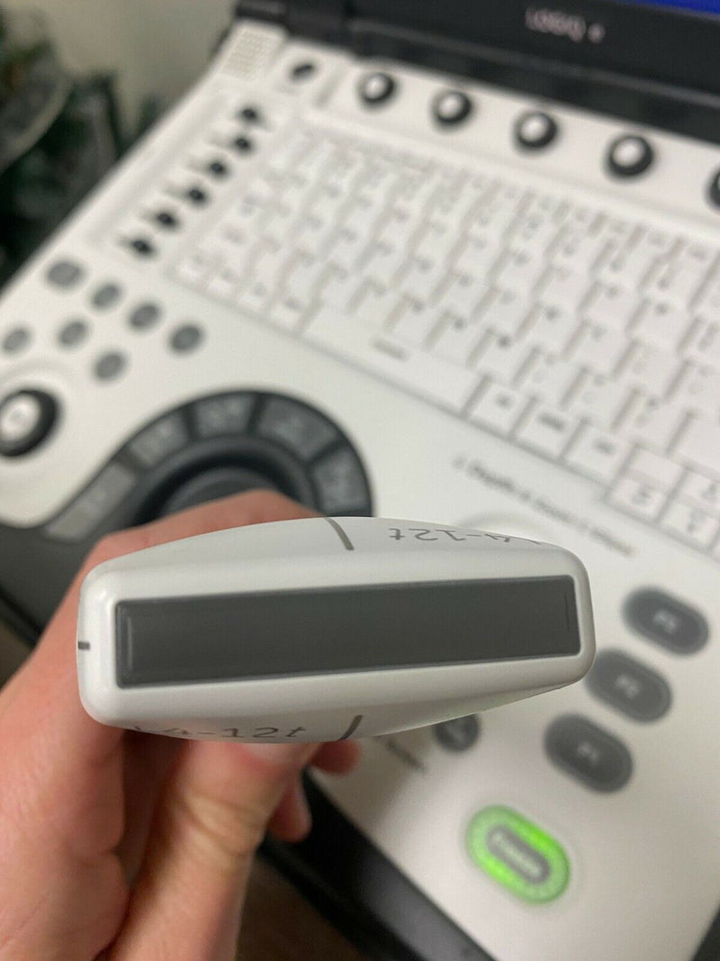 Load image into Gallery viewer, GE Logiq E NextGen Portable Ultrasound with L14-12t-Rs & L8-18i-Rs Linear Probe